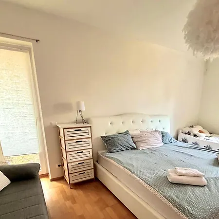 Xxl Vacation With Sauna, Paernu Holiday home Laadi