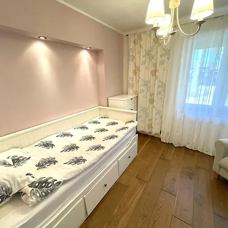 Xxl Vacation With Sauna, Paernu Ferienhaus