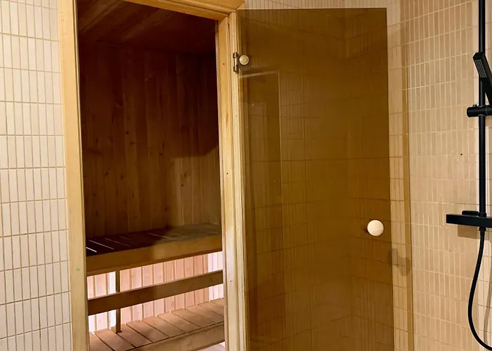 Xxl Vacation With Sauna, Paernu Holiday home